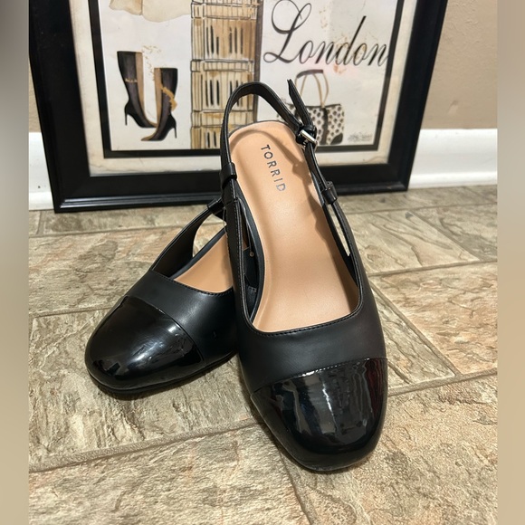 Torrid Black Cap Toe Patent Leather Slingback Block Heels - Picture 1 of 5